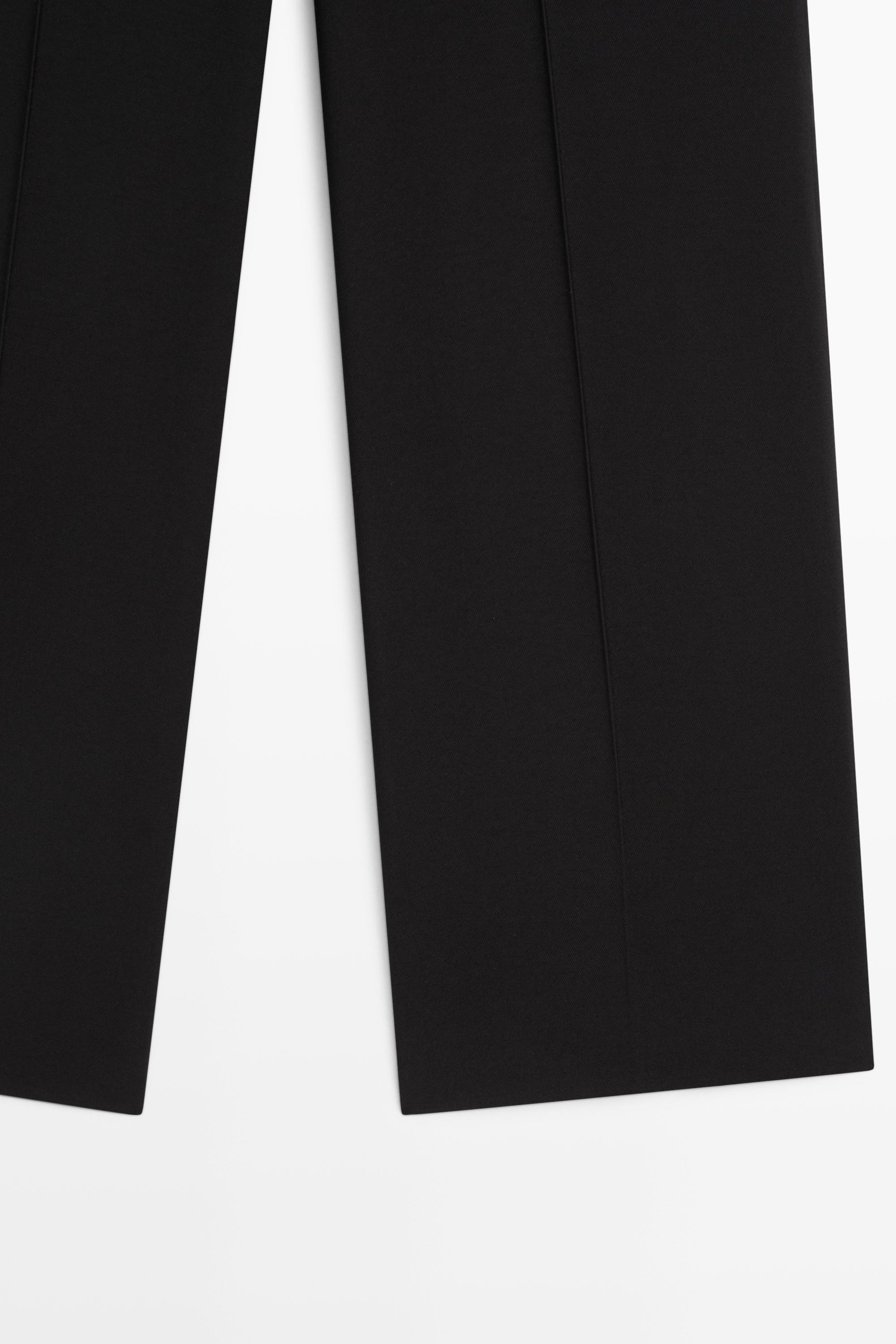Flowing straight-leg pants